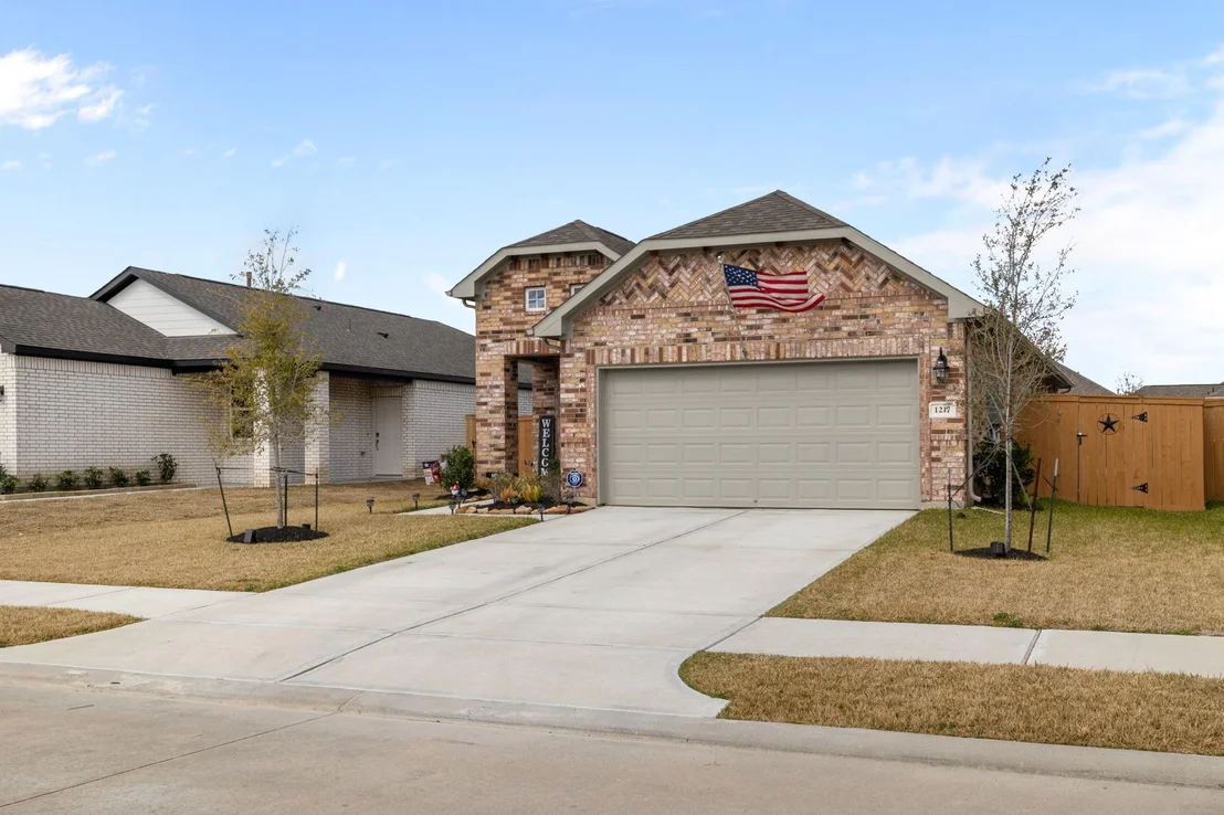 Photo of 1217 Red Hills Drive