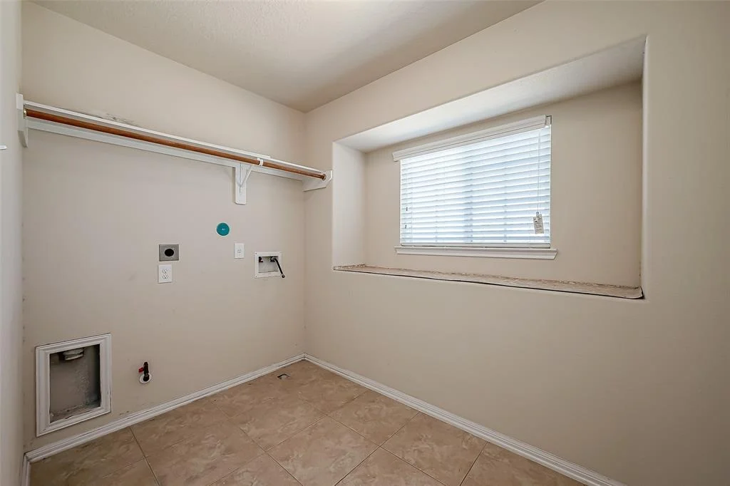 Photo of 9966 Wing Street
