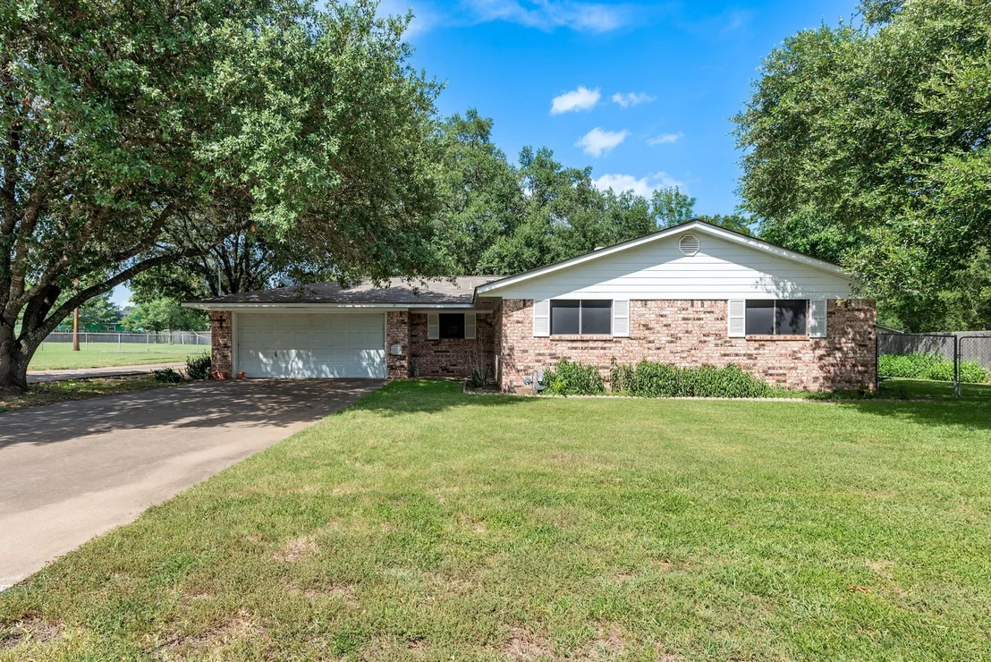 Photo of 1910 Palasota Drive