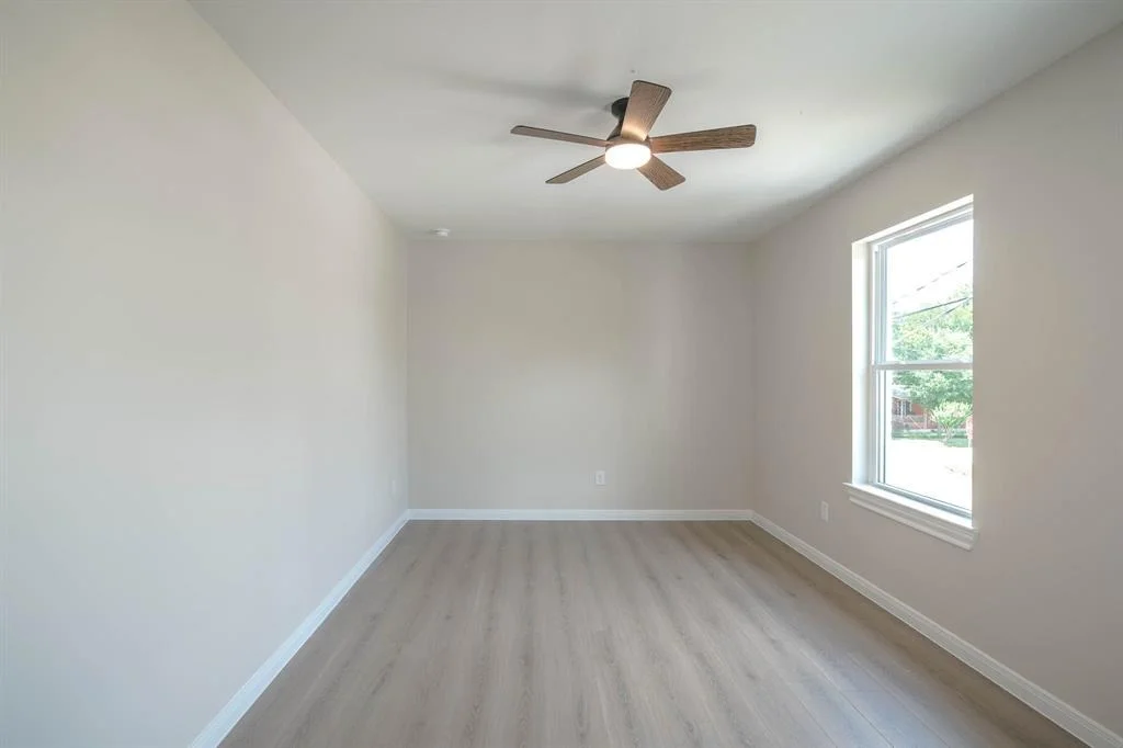 Photo of 6324 Sayers Street