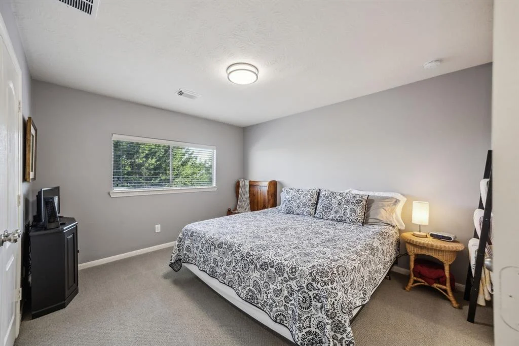Photo of 2702 Driftwood Drive
