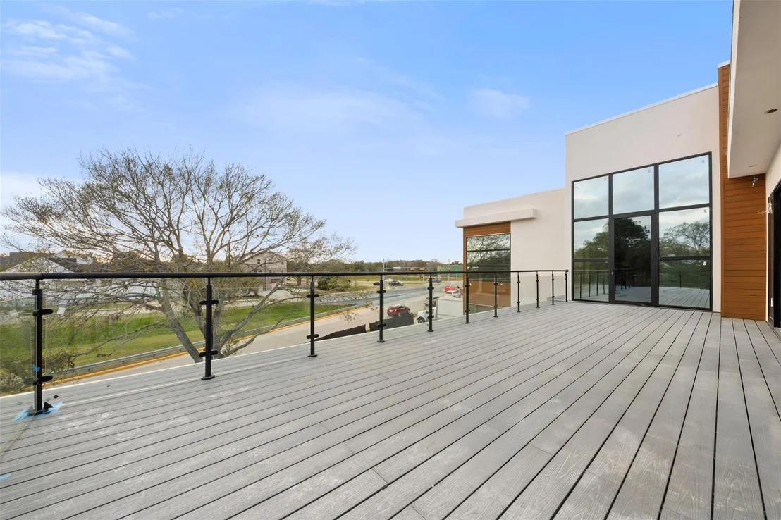 Photo of 5030 Braesheather Drive