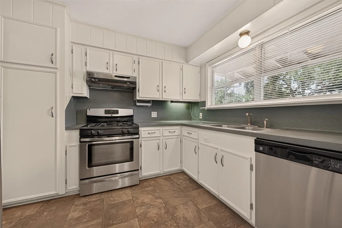 Photo of 4749 Redstart Street
