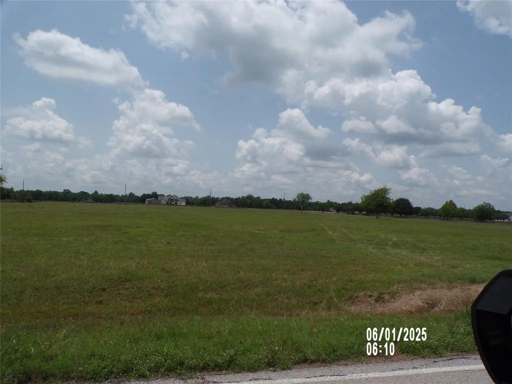 Photo of 3333 Blue Grass Dr Drive