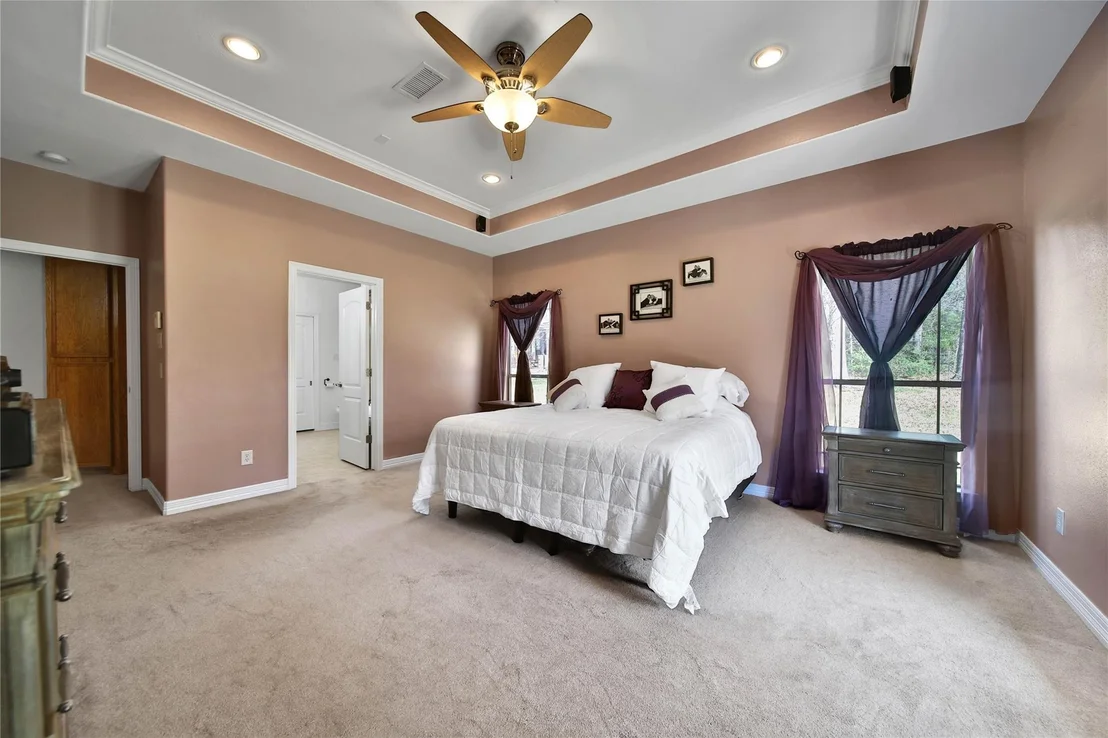 Photo of 21 Twin Forks Drive