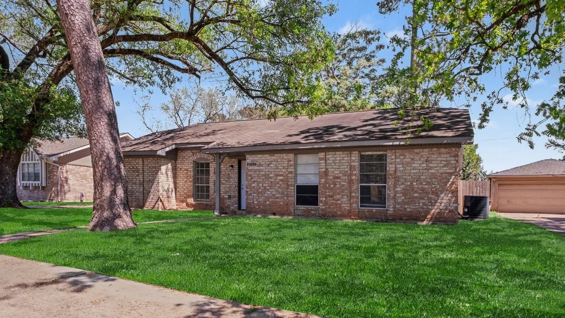 Photo of 23210 Earlmist Drive