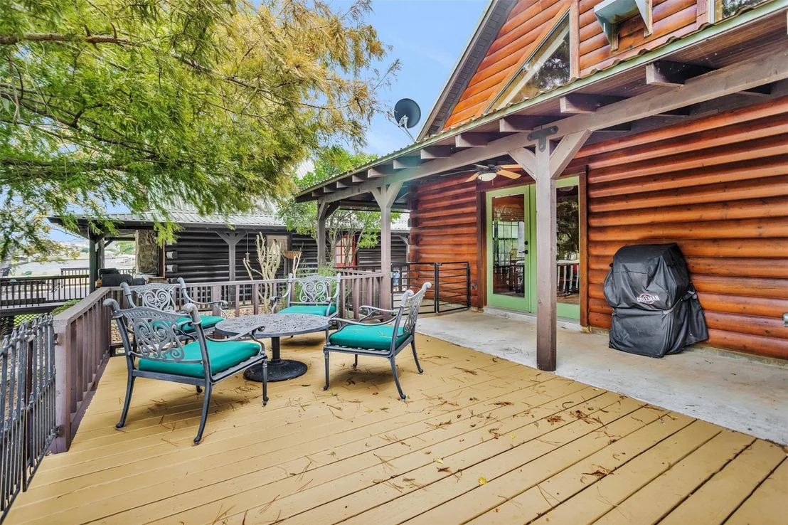 Photo of 3 Cypress Bend