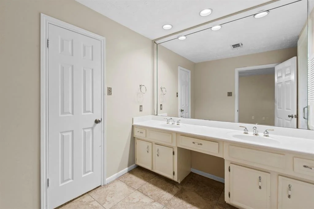 Photo of 3515 Coltwood Drive