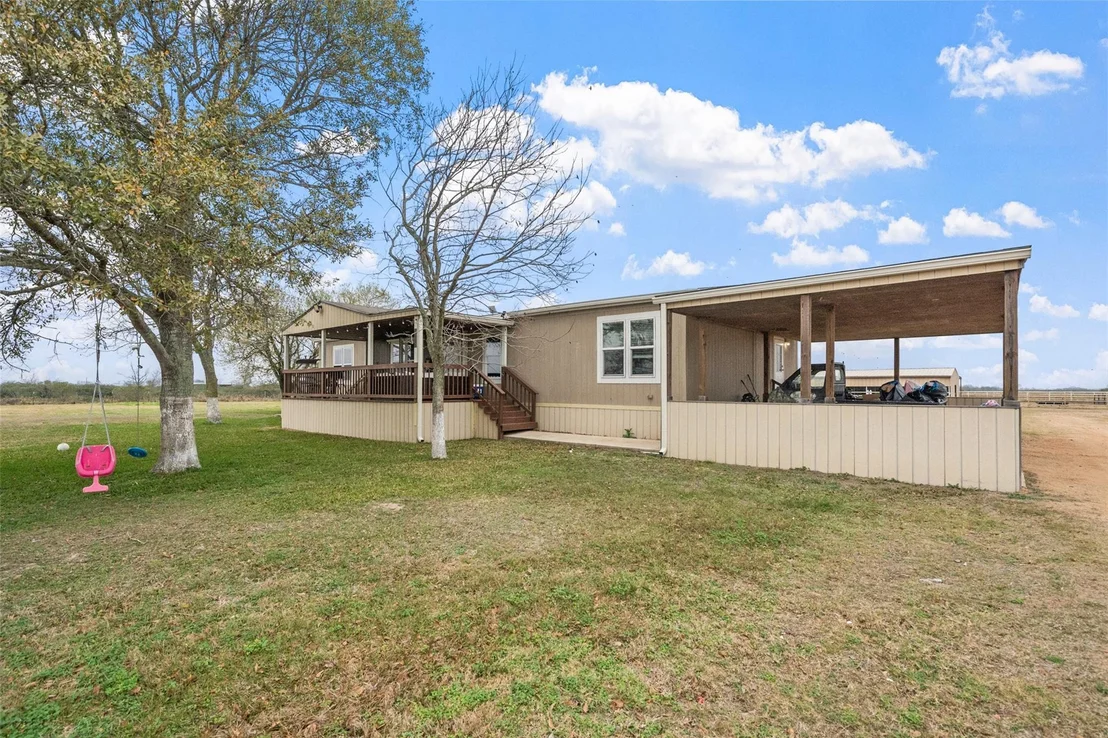 Photo of 1722 County Road 248