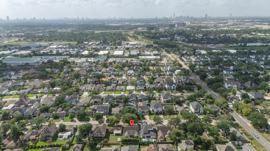 Photo of 1722 Chippendale Road