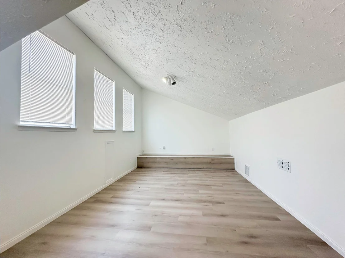 Photo of 9219 Benchley Drive