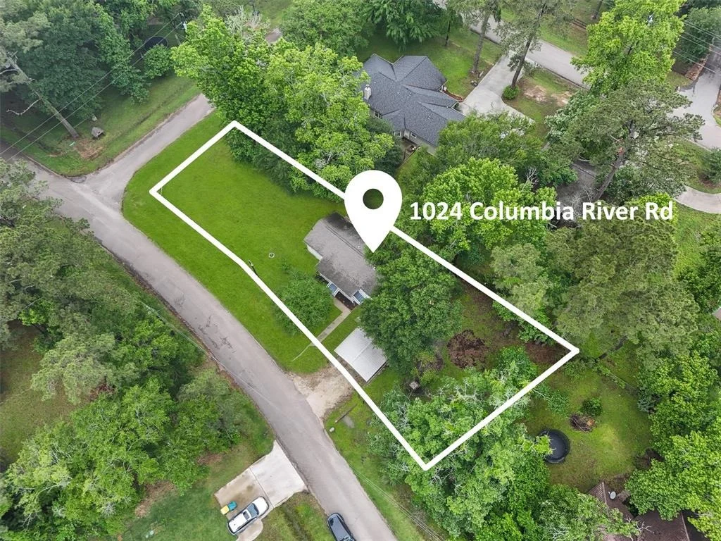 Photo of 1024 Columbia River Road