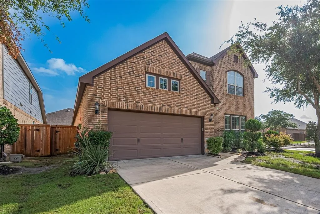 Photo of 11023 Honeysuckle Haven Drive