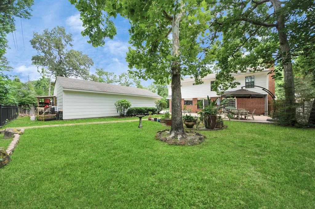 Photo of 2914 Silver Falls Drive