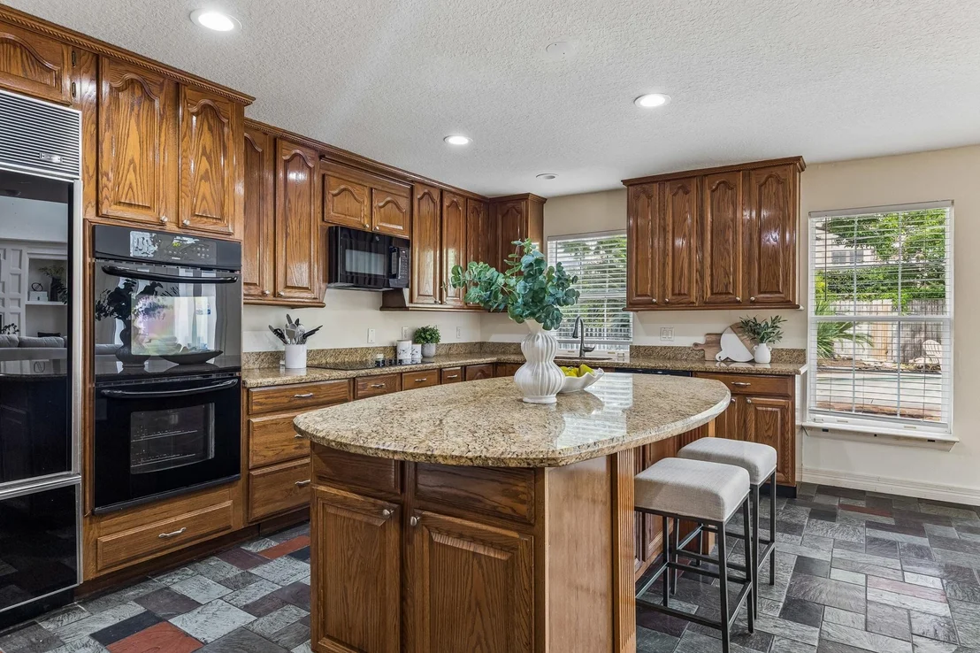 Photo of 5152 Huckleberry Circle