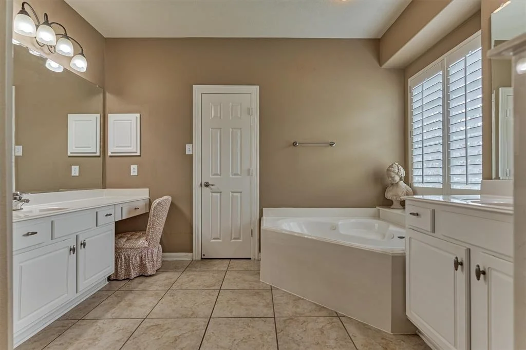 Photo of 25719 Northcrest Drive