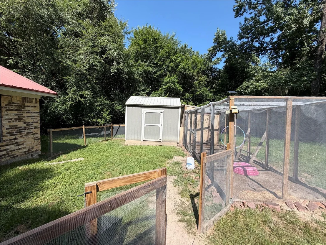 Photo of 606 Pine Tree Road