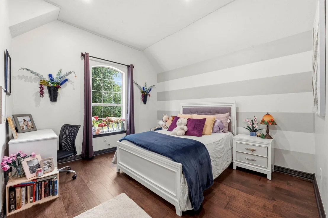Photo of 9059 Crighton Crossing Drive