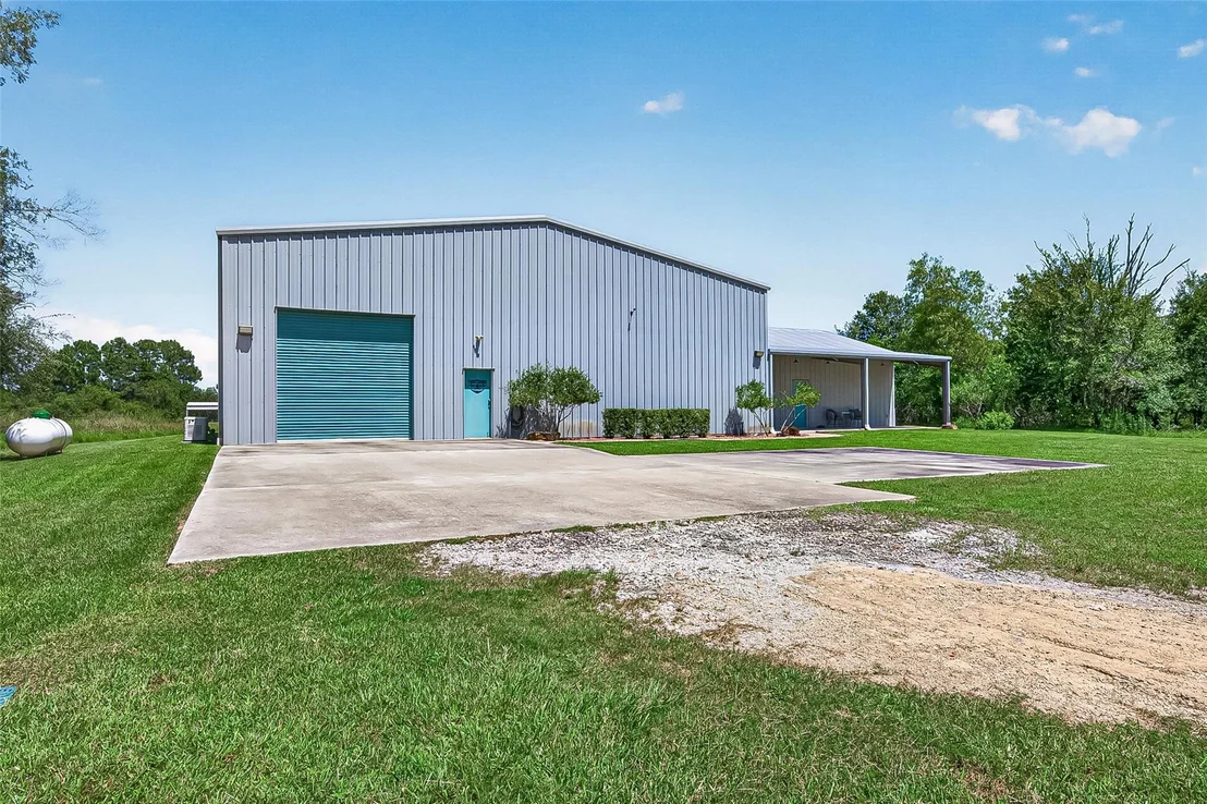 Photo of 22610 Cessna Road