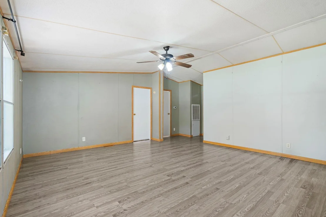 Photo of 25003 Joseph Road
