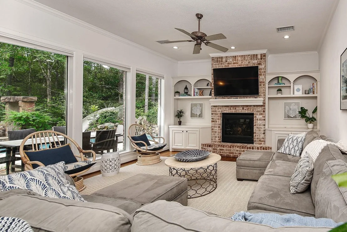 Photo of 6 Orchard Pines Place