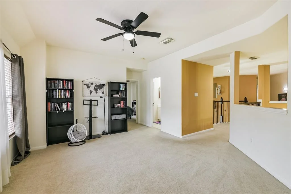 Photo of 9127 Memorial Valley Drive
