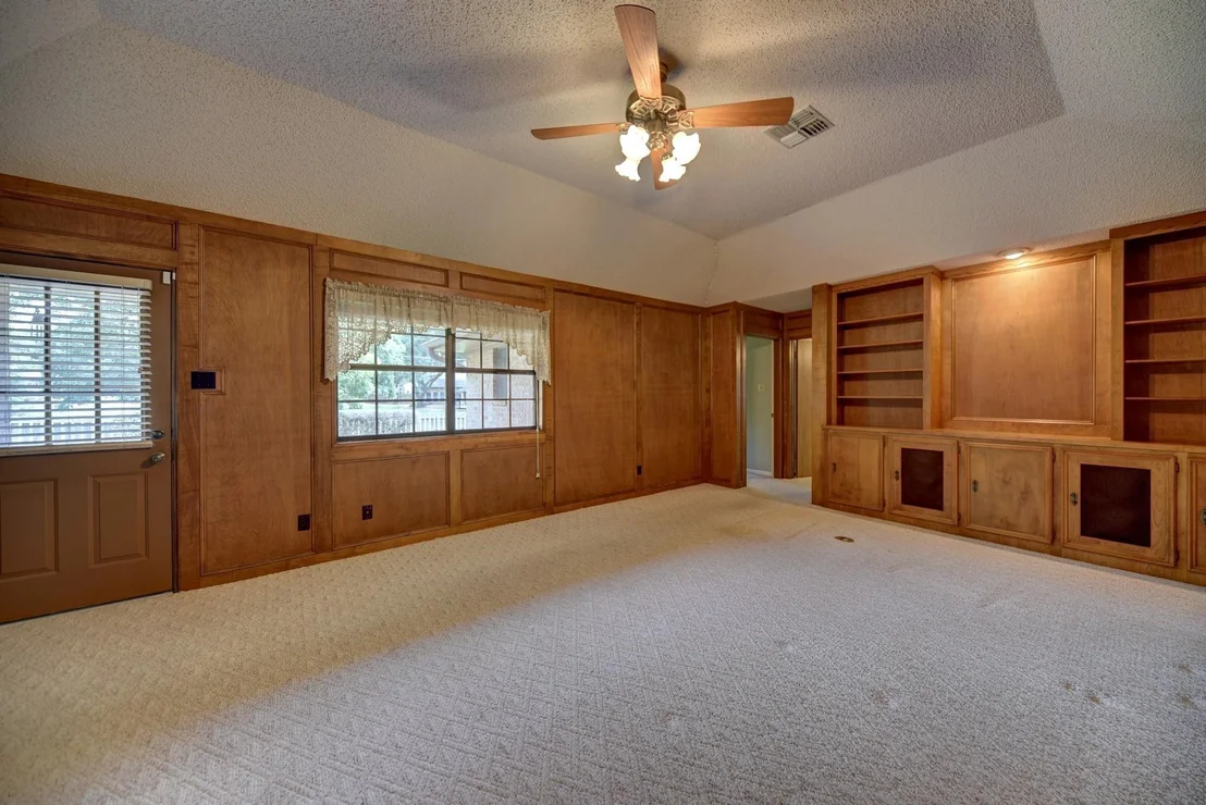 Photo of 2607 Daisy Drive