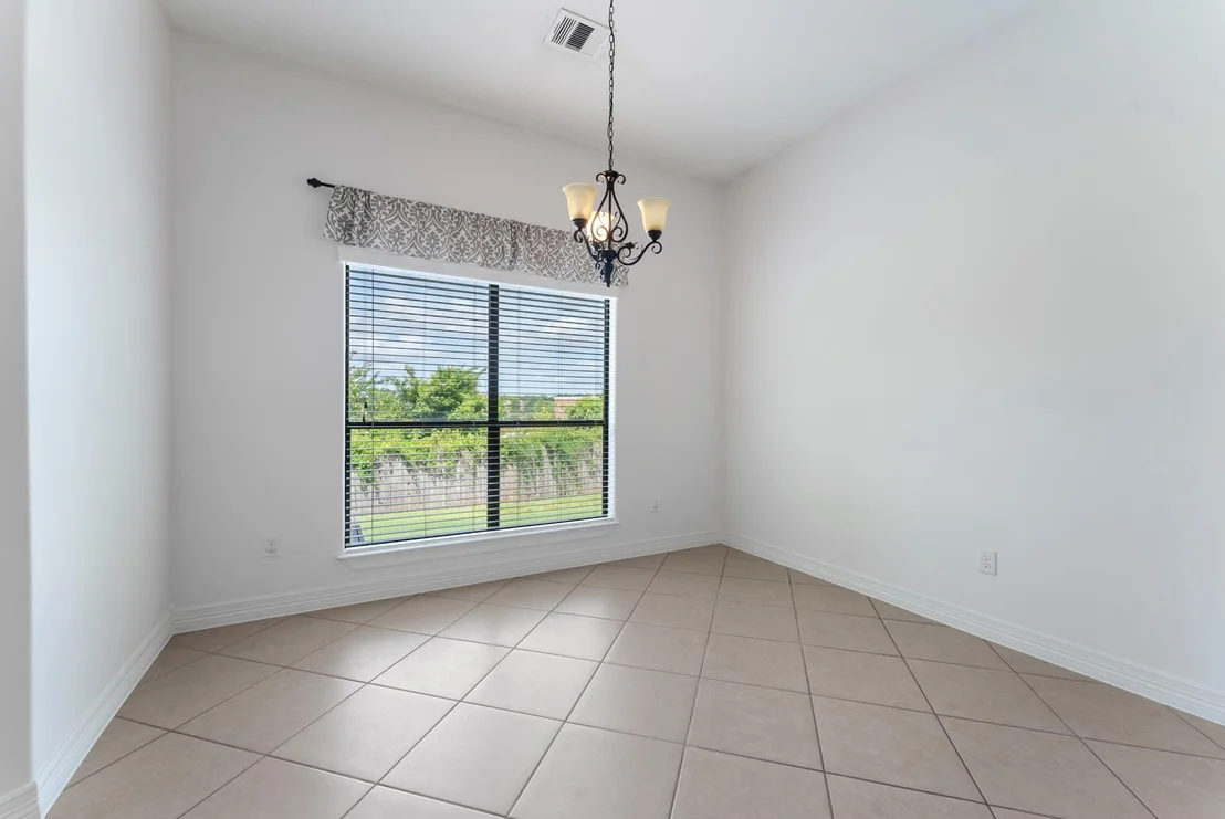 Photo of 1719 Summergate Drive