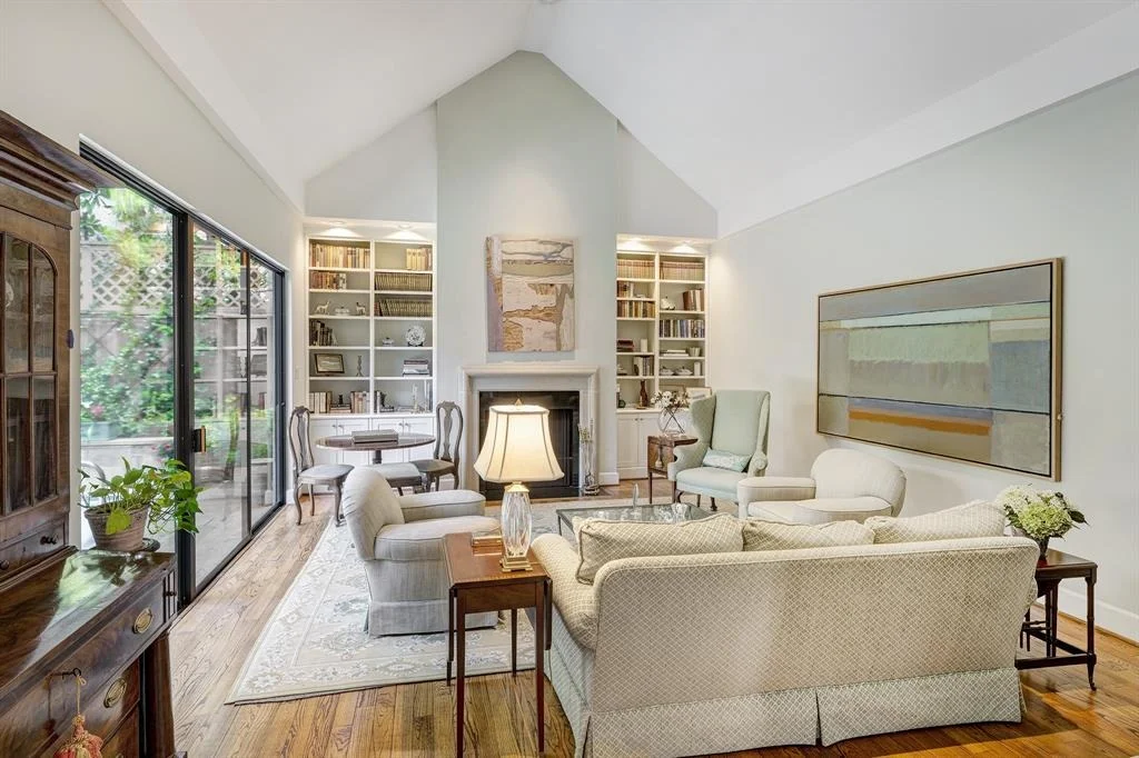 Photo of 5134 Longmont Drive
