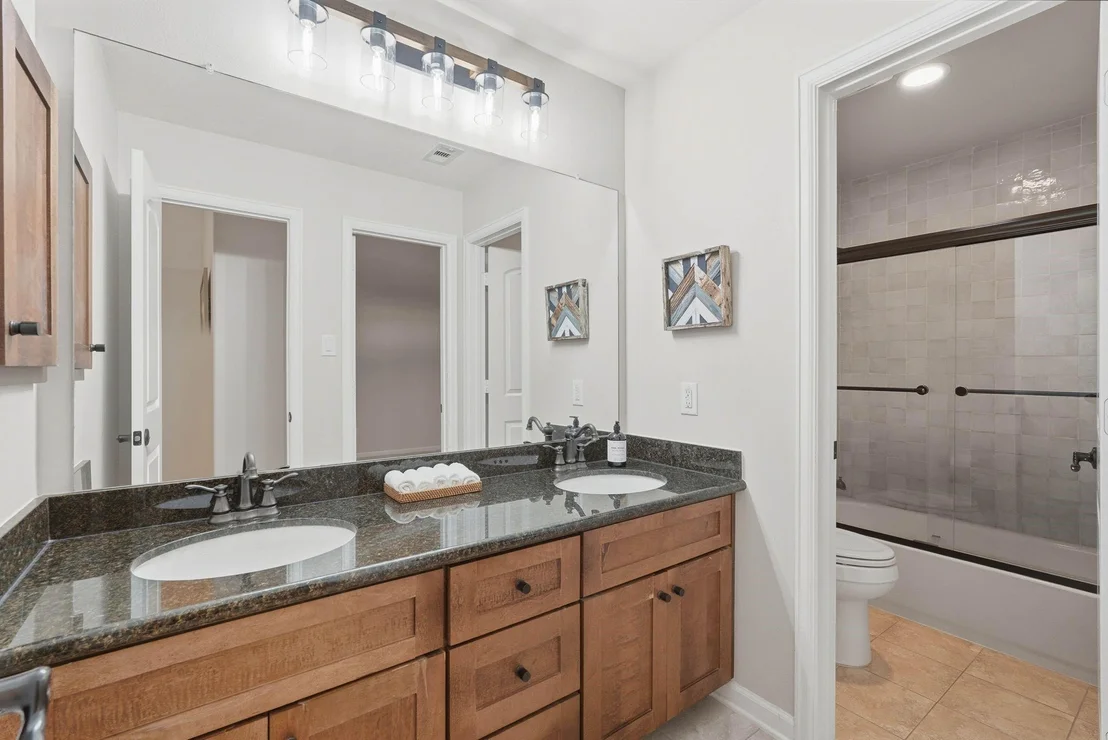 Photo of 147 W Valera Ridge Place