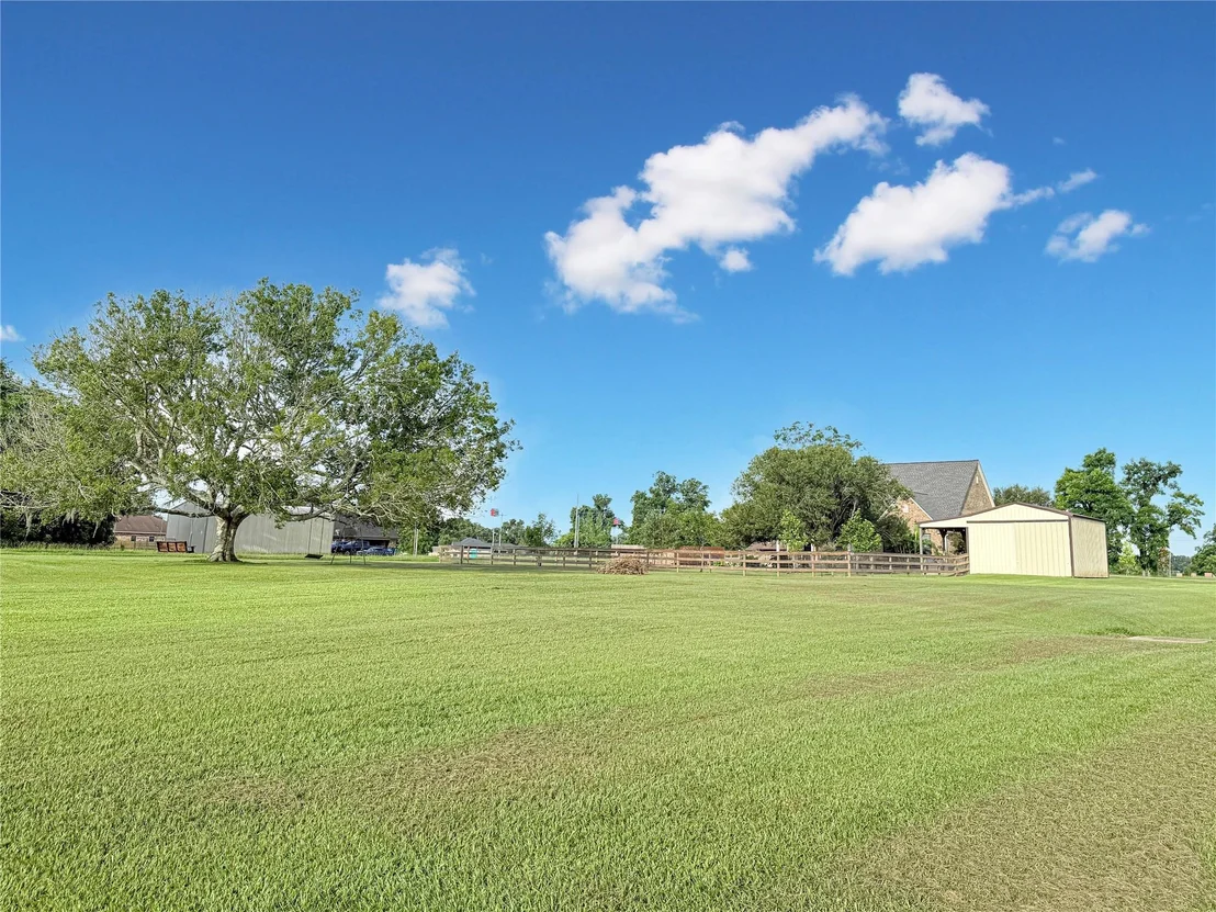 Photo of 807 Mill Road