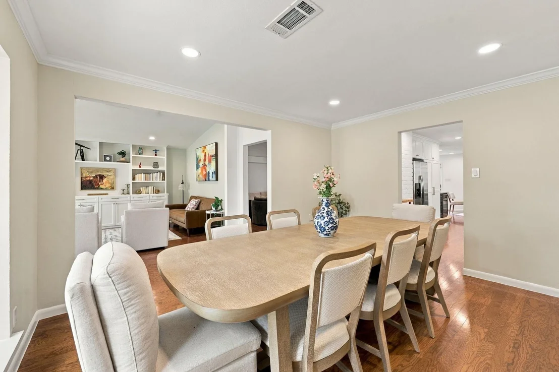 Photo of 11307 Valley Spring Drive