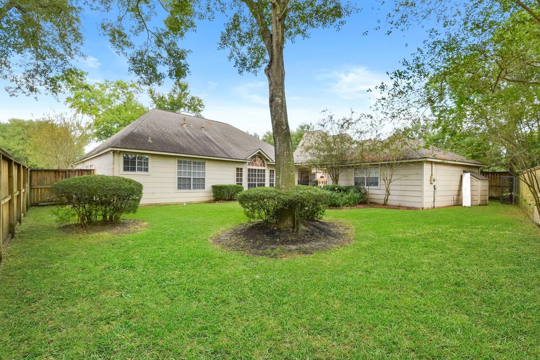 Photo of 5827 Ashmere Lane