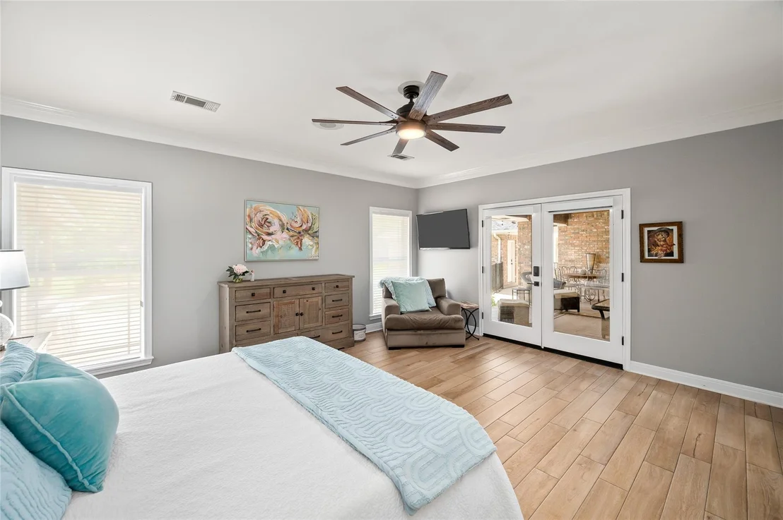 Photo of 2409 Taylor Lane