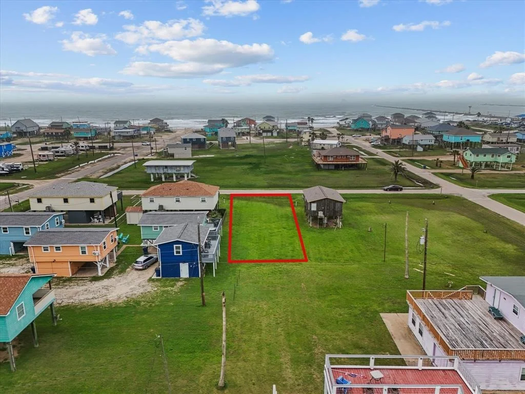 Photo of Unit DR at 1218 Middle