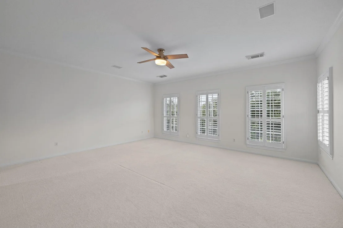 Photo of 3403 Crest Hill Lane