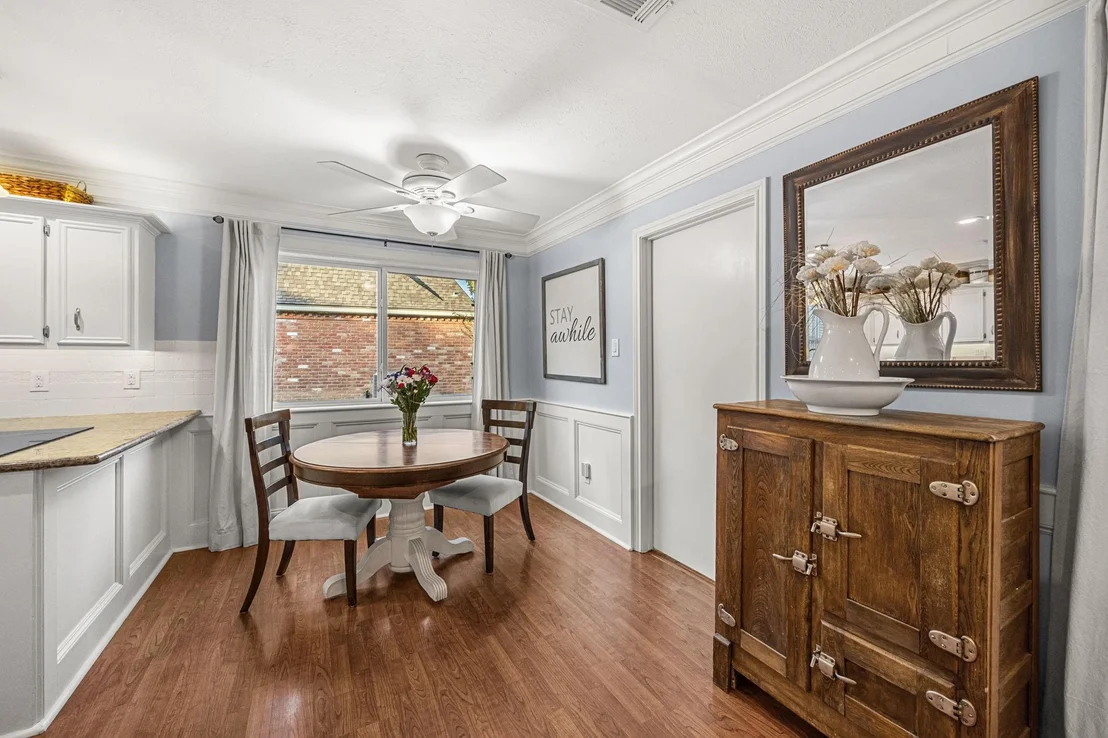 Photo of 703 Cranfield Court