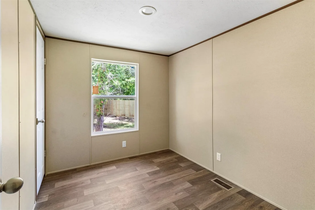Photo of 564 Private Road 4019