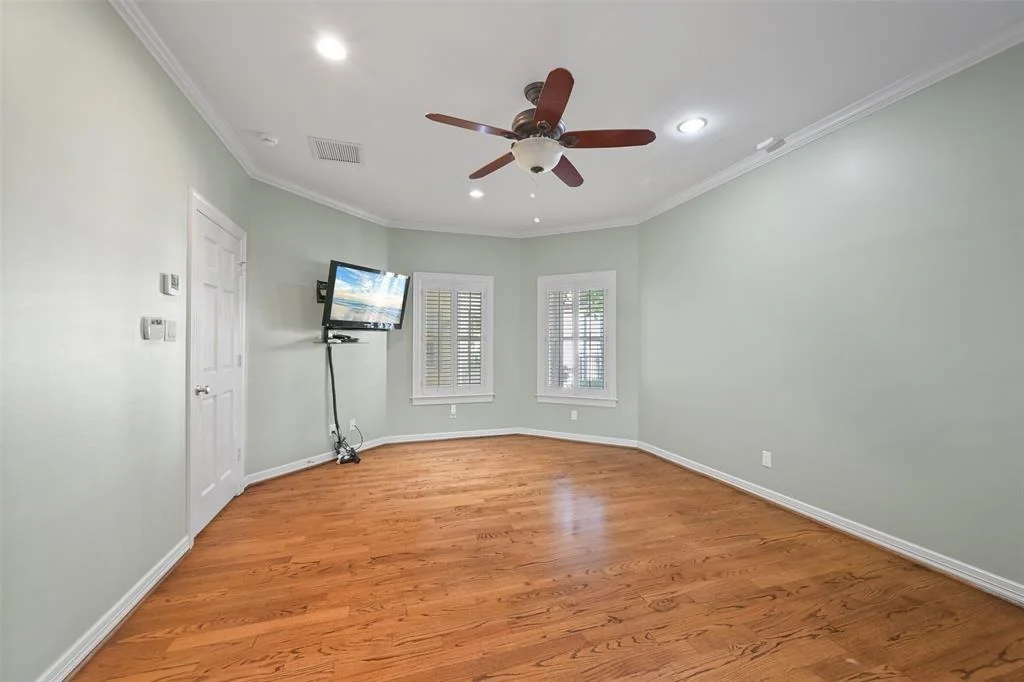 Photo of 3738 Blue Bonnet Boulevard