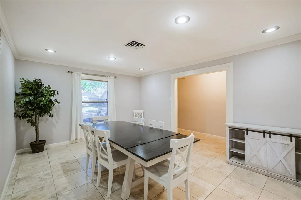 Photo of 5931 Reamer Street