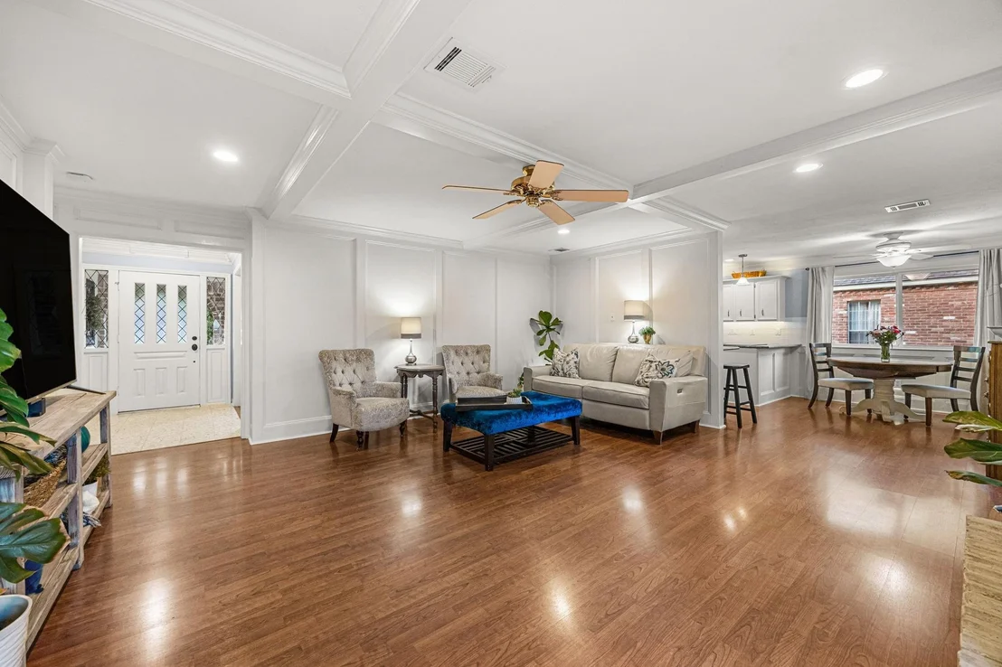 Photo of 703 Cranfield Court