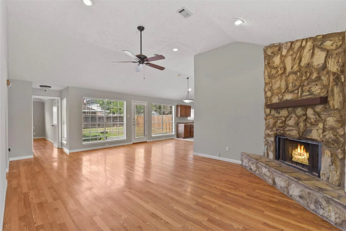 Photo of 16914 Applecross Lane