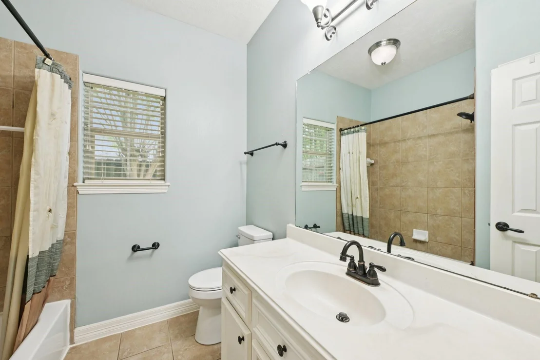 Photo of 7187 Edgewater Drive