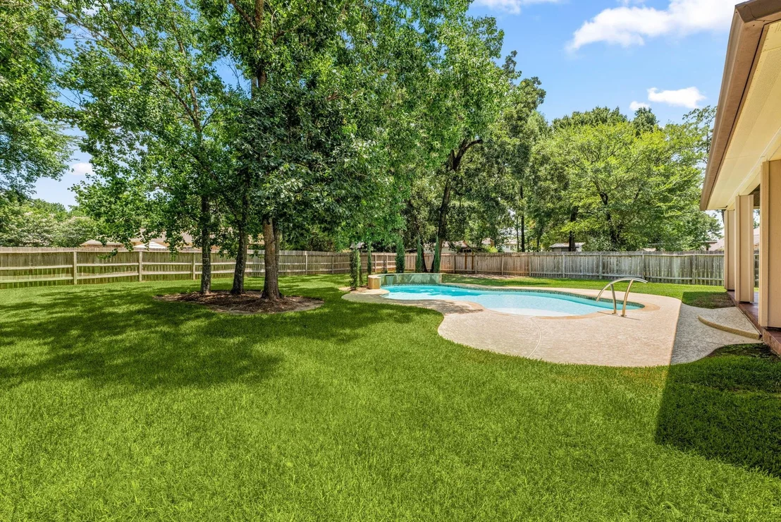 Photo of 6914 Dillon Drive