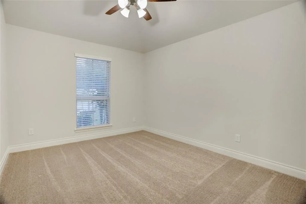Photo of 10302 Terra Street