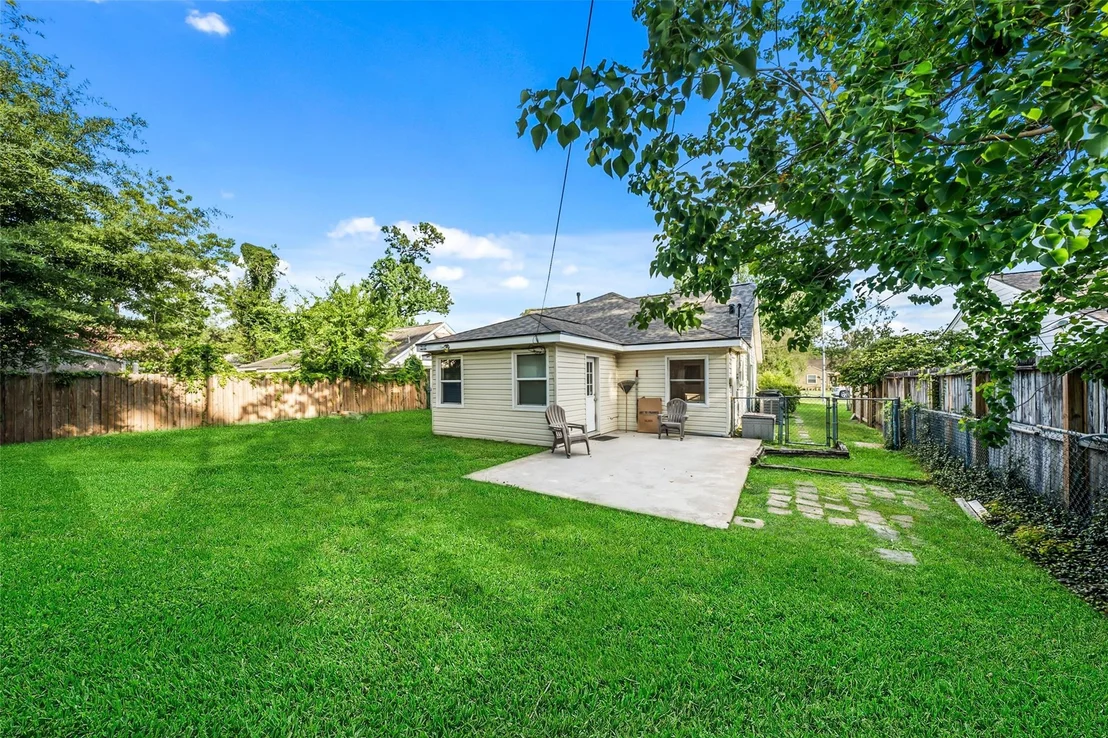 Photo of 1034 Lamonte Lane