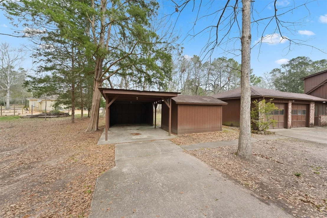 Photo of 31926 Dobbin Huffsmith Road