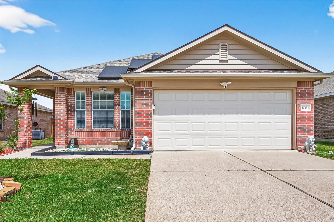 Photo of 22334 Guston Hall Lane