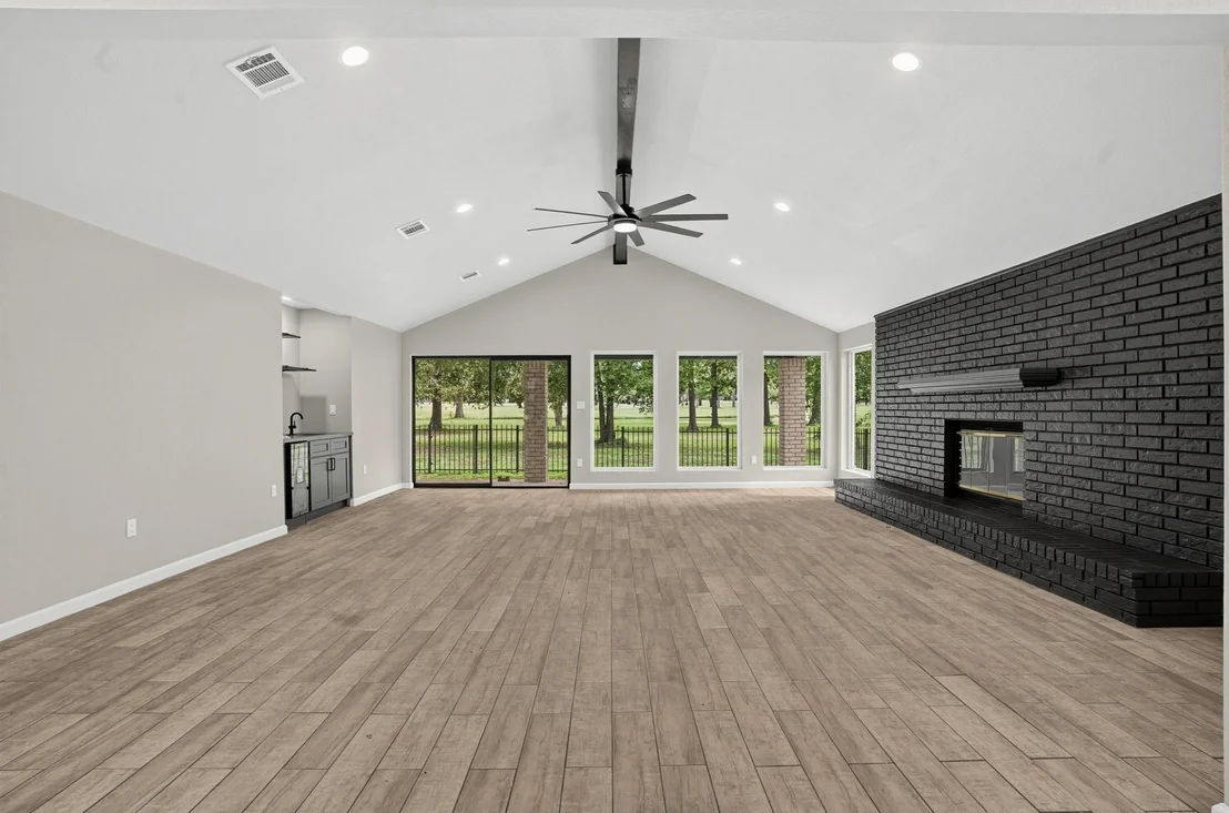 Photo of 15 Presidio Road
