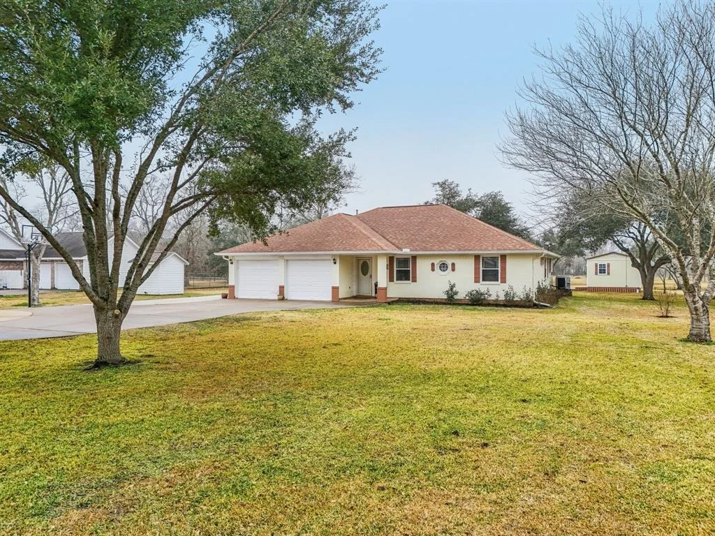 Photo of 14819 Ash Road